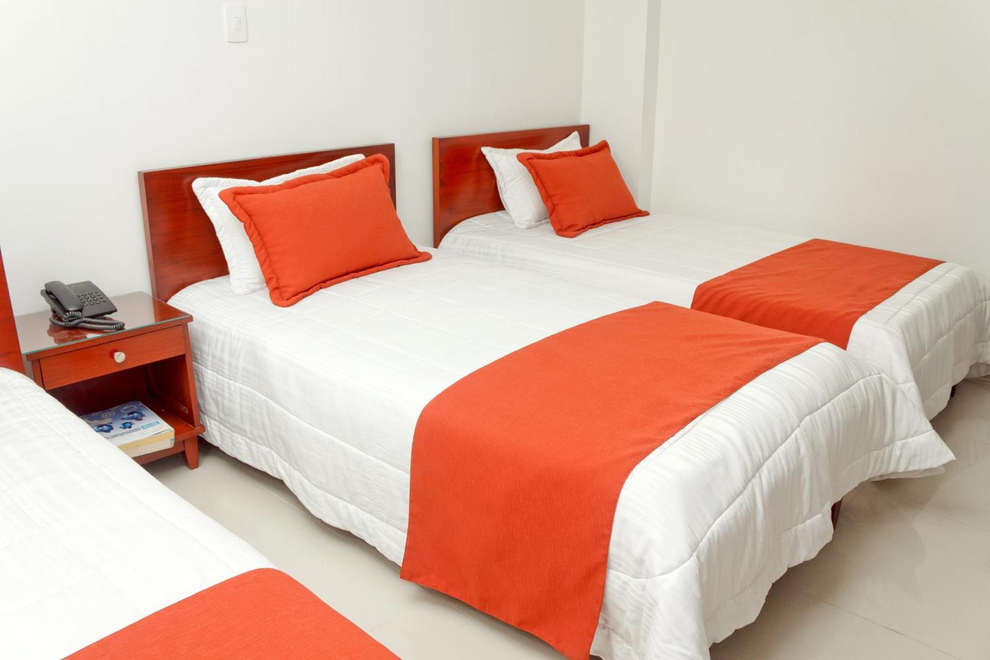 Hotel Andino بوكارامانغا الغرفة الصورة