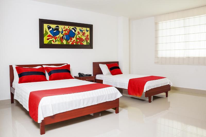 Hotel Andino بوكارامانغا المظهر الخارجي الصورة