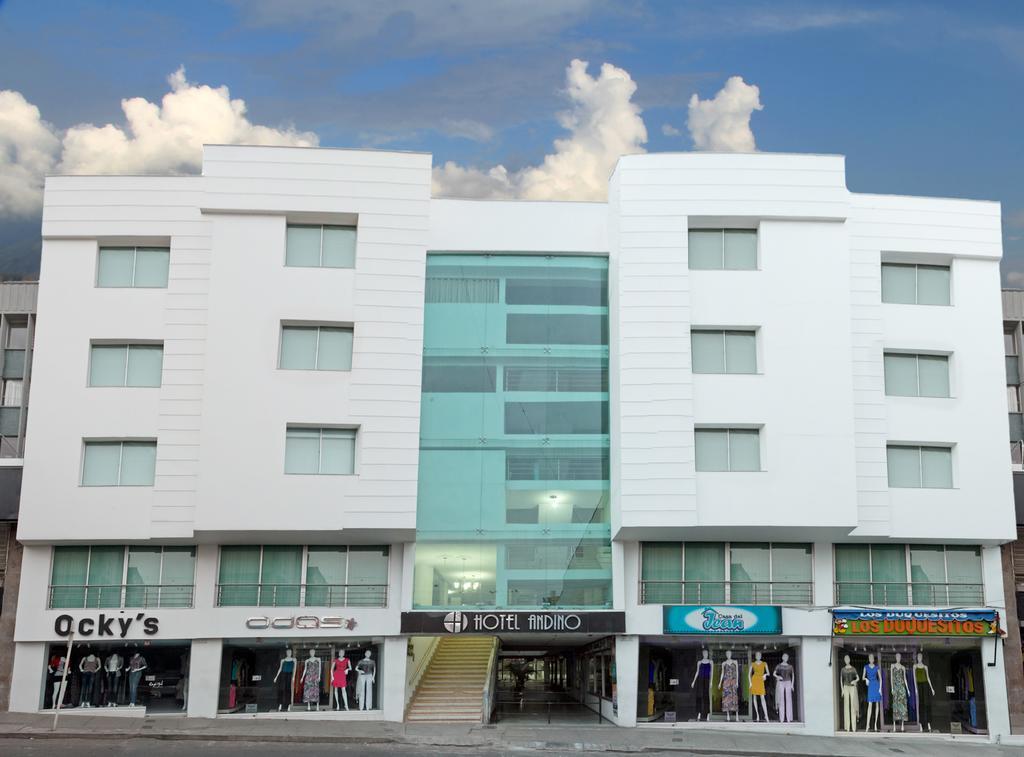 Hotel Andino بوكارامانغا المظهر الخارجي الصورة