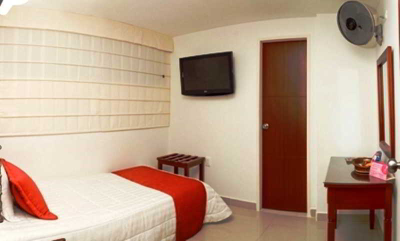 Hotel Andino بوكارامانغا المظهر الخارجي الصورة